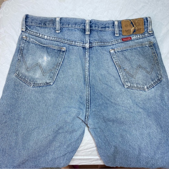 VTG Mid 90’s Wrangler Jeans Made in USA Measure 34x31 (Tag 36x32) Worn Weathered - Picture 11 of 16